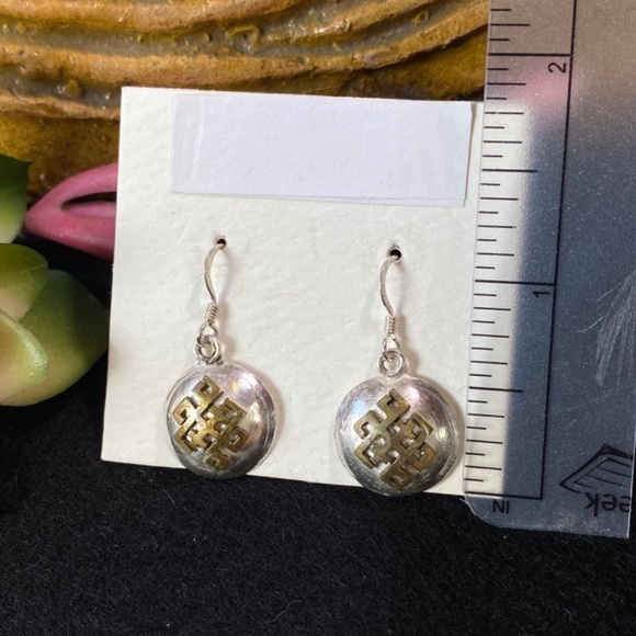 Sterling silver, and I think brass decorative earrings - Picture 4 of 6